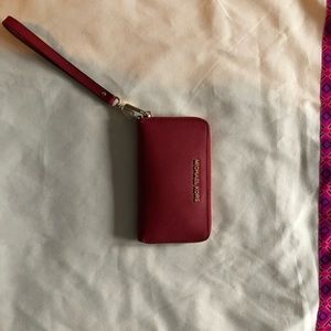 Michael Kors Wallet / Wristlet